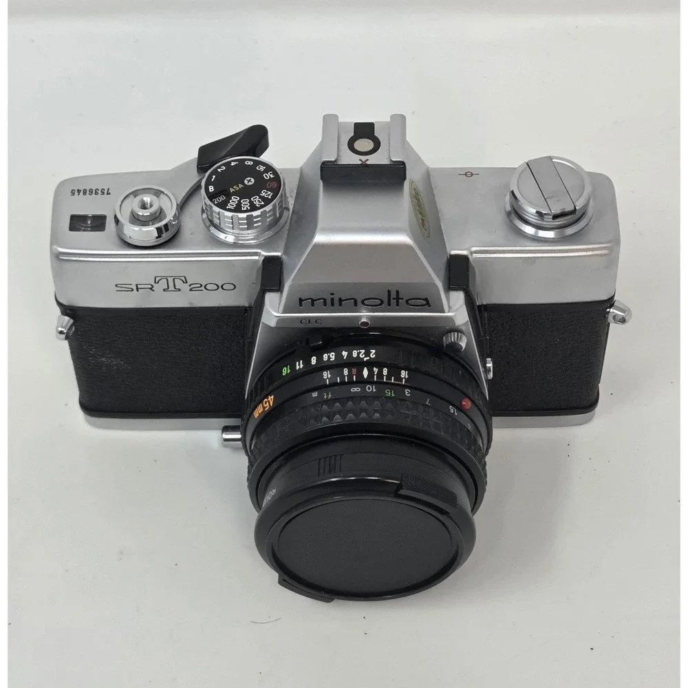 Minolta SRT 200 35mm Film Camera w/ MD Rokkor-X 50mm Lens + Flash, Manuals, Case
